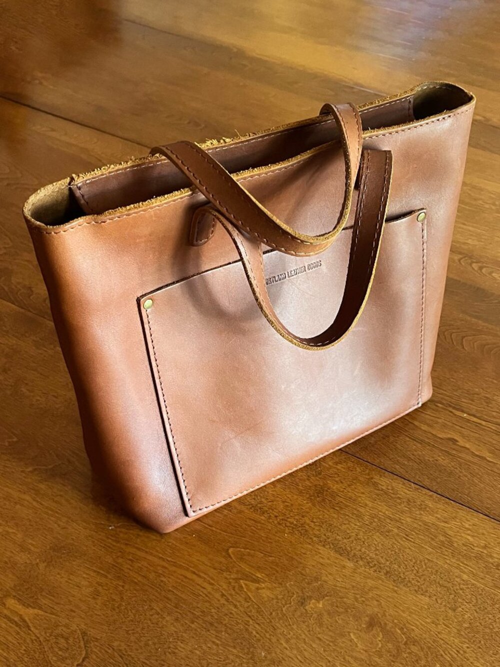 Portland Leather tan Honey medium crossbody tote